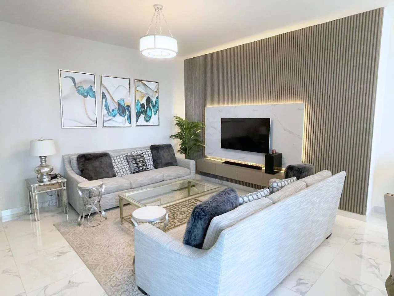 Apartment Elegant & Spacious 2-Br In Al Habtoor City - Noora Dubai